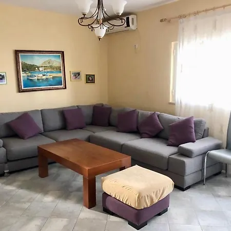 In Golem Durres * Golem (Tirana)